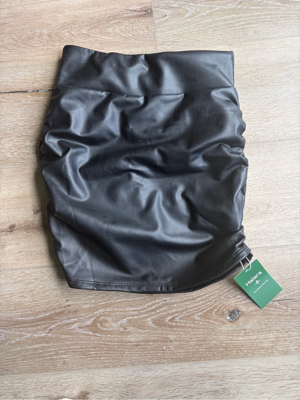 High Waisted Tummy Control Ruched Mini Skirt Bodycon Faux Leather NWT XS